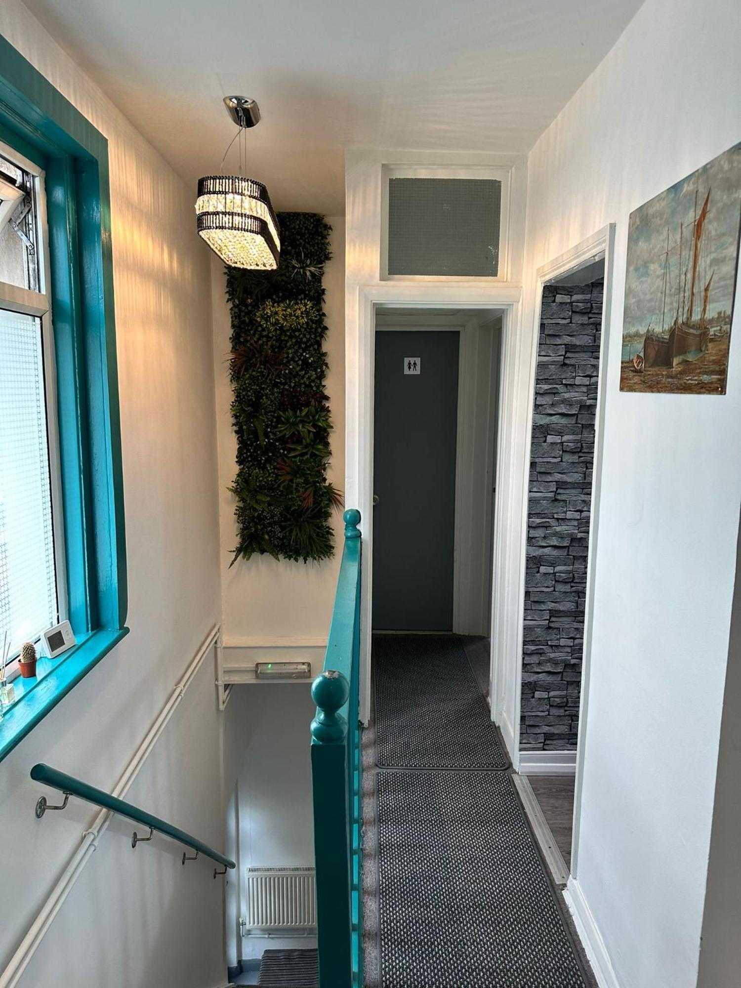The Easy Inn Brighton Екстер'єр фото