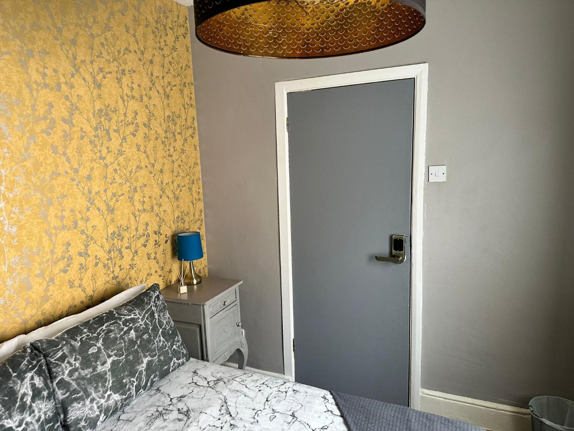 The Easy Inn Brighton Екстер'єр фото